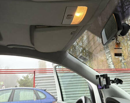 Белый Фольксваген Кадди, объемом двигателя 1.9 л и пробегом 288 тыс. км за 7300 $, фото 29 на Automoto.ua