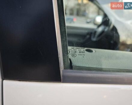 Білий Фольксваген Кадді, об'ємом двигуна 2 л та пробігом 276 тис. км за 6100 $, фото 33 на Automoto.ua