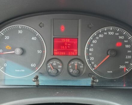 Білий Фольксваген Кадді, об'ємом двигуна 2 л та пробігом 381 тис. км за 5700 $, фото 7 на Automoto.ua