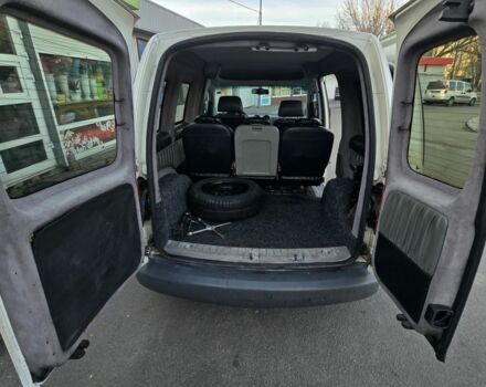 Білий Фольксваген Кадді, об'ємом двигуна 2 л та пробігом 381 тис. км за 5700 $, фото 16 на Automoto.ua