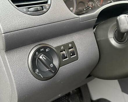 Белый Фольксваген Кадди, объемом двигателя 1.9 л и пробегом 288 тыс. км за 7300 $, фото 19 на Automoto.ua