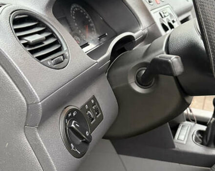 Белый Фольксваген Кадди, объемом двигателя 1.9 л и пробегом 288 тыс. км за 7300 $, фото 38 на Automoto.ua