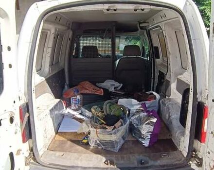 Белый Фольксваген Кадди, объемом двигателя 1.4 л и пробегом 395 тыс. км за 4800 $, фото 22 на Automoto.ua