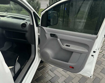 Білий Фольксваген Кадді, об'ємом двигуна 1.9 л та пробігом 183 тис. км за 9300 $, фото 6 на Automoto.ua