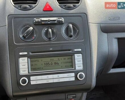 Белый Фольксваген Кадди, объемом двигателя 2 л и пробегом 175 тыс. км за 6800 $, фото 28 на Automoto.ua
