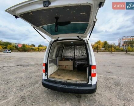 Белый Фольксваген Кадди, объемом двигателя 1.4 л и пробегом 435 тыс. км за 5200 $, фото 18 на Automoto.ua