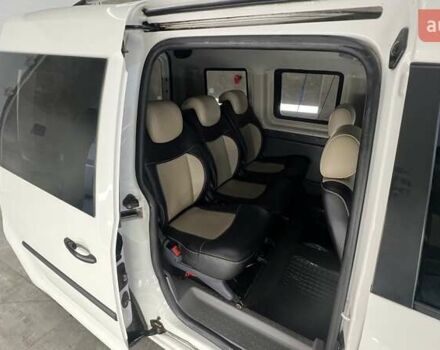 Білий Фольксваген Кадді, об'ємом двигуна 1.98 л та пробігом 335 тис. км за 5750 $, фото 15 на Automoto.ua