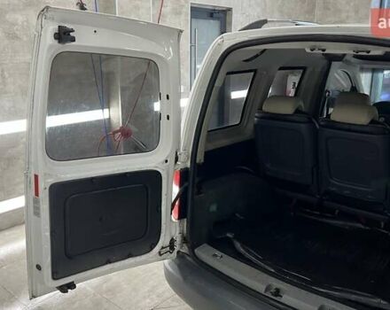 Білий Фольксваген Кадді, об'ємом двигуна 1.98 л та пробігом 335 тис. км за 5750 $, фото 5 на Automoto.ua