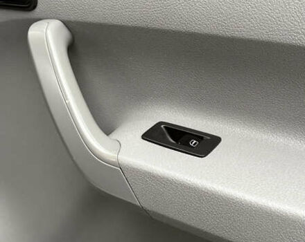 Белый Фольксваген Кадди, объемом двигателя 1.9 л и пробегом 288 тыс. км за 7300 $, фото 42 на Automoto.ua