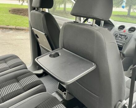 Фольксваген Кадди 2008 в Кривом Роге на Automoto.ua Белый Фольксваген Кадди, объемом двигателя 1.9 л и пробегом 220 тыс. км за 7200 $, фото 16 на Automoto.ua