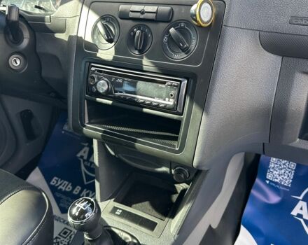 Белый Фольксваген Кадди, объемом двигателя 1.9 л и пробегом 217 тыс. км за 6200 $, фото 8 на Automoto.ua