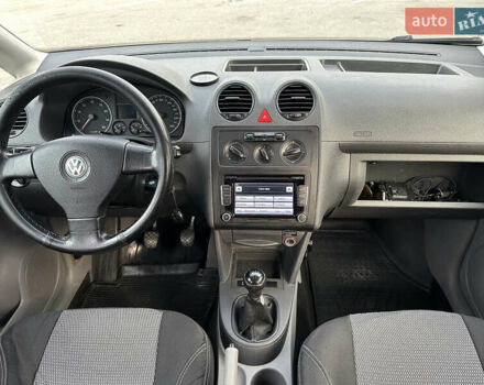 Білий Фольксваген Кадді, об'ємом двигуна 2 л та пробігом 298 тис. км за 6499 $, фото 21 на Automoto.ua