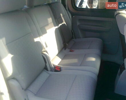 Белый Фольксваген Кадди, объемом двигателя 1.97 л и пробегом 252 тыс. км за 8300 $, фото 11 на Automoto.ua