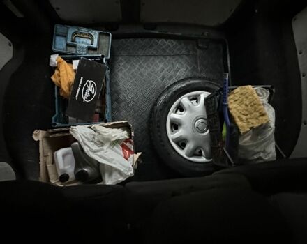 Белый Фольксваген Кадди, объемом двигателя 2 л и пробегом 283 тыс. км за 5300 $, фото 6 на Automoto.ua