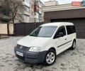 Белый Фольксваген Кадди, объемом двигателя 1.97 л и пробегом 213 тыс. км за 5200 $, фото 1 на Automoto.ua