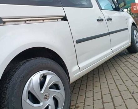 Фольксваген Кадди 2008 в Сарнах на Automoto.ua Белый Фольксваген Кадди, объемом двигателя 2 л и пробегом 380 тыс. км за 7500 $, фото 29 на Automoto.ua