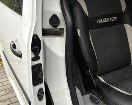 Белый Фольксваген Кадди, объемом двигателя 1.9 л и пробегом 288 тыс. км за 7300 $, фото 41 на Automoto.ua