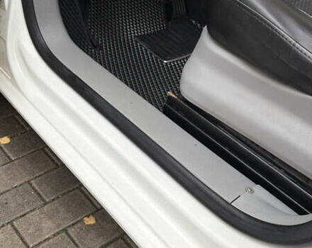 Белый Фольксваген Кадди, объемом двигателя 1.9 л и пробегом 288 тыс. км за 7300 $, фото 26 на Automoto.ua