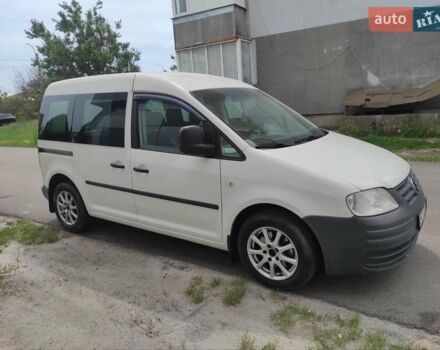 Белый Фольксваген Кадди, объемом двигателя 1.9 л и пробегом 440 тыс. км за 5900 $, фото 4 на Automoto.ua
