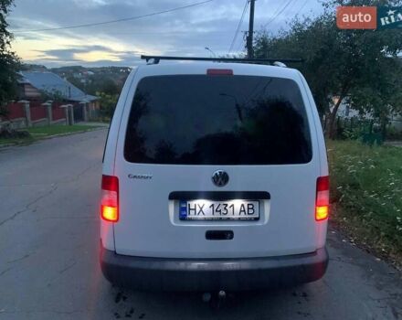 Белый Фольксваген Кадди, объемом двигателя 1.39 л и пробегом 246 тыс. км за 5000 $, фото 3 на Automoto.ua