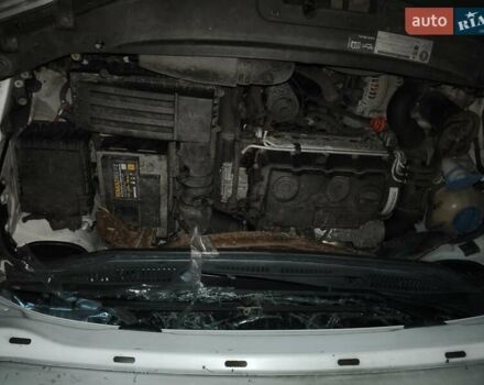 Белый Фольксваген Кадди, объемом двигателя 2 л и пробегом 280 тыс. км за 4100 $, фото 8 на Automoto.ua