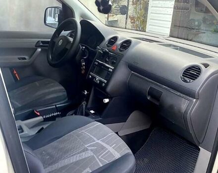 Белый Фольксваген Кадди, объемом двигателя 1.9 л и пробегом 288 тыс. км за 7600 $, фото 6 на Automoto.ua