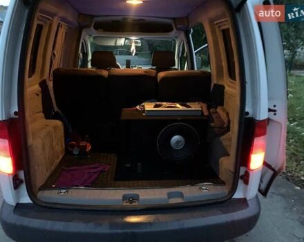 Белый Фольксваген Кадди, объемом двигателя 1.39 л и пробегом 239 тыс. км за 6500 $, фото 5 на Automoto.ua