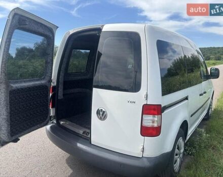 Білий Фольксваген Кадді, об'ємом двигуна 1.9 л та пробігом 254 тис. км за 7800 $, фото 11 на Automoto.ua