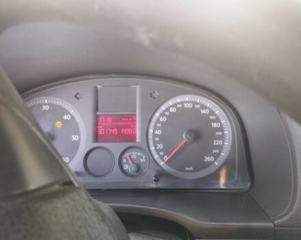 Белый Фольксваген Кадди, объемом двигателя 2 л и пробегом 300 тыс. км за 5500 $, фото 1 на Automoto.ua