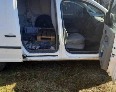 Белый Фольксваген Кадди, объемом двигателя 1.9 л и пробегом 300 тыс. км за 4200 $, фото 7 на Automoto.ua