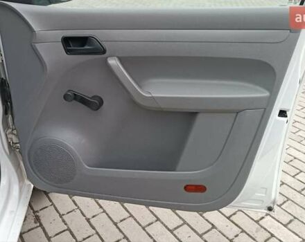 Фольксваген Кадди 2008 в Сарнах на Automoto.ua Белый Фольксваген Кадди, объемом двигателя 2 л и пробегом 380 тыс. км за 7500 $, фото 37 на Automoto.ua