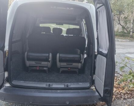 Білий Фольксваген Кадді, об'ємом двигуна 1.9 л та пробігом 326 тис. км за 7600 $, фото 3 на Automoto.ua