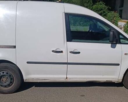 Белый Фольксваген Кадди, объемом двигателя 1.4 л и пробегом 395 тыс. км за 4800 $, фото 2 на Automoto.ua