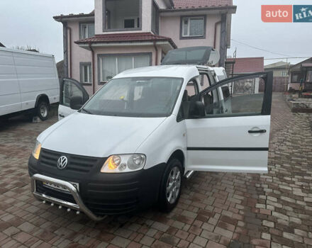 Белый Фольксваген Кадди, объемом двигателя 1.39 л и пробегом 220 тыс. км за 4850 $, фото 17 на Automoto.ua