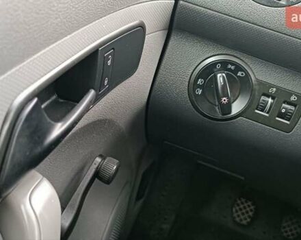 Фольксваген Кадди 2008 в Сарнах на Automoto.ua Белый Фольксваген Кадди, объемом двигателя 2 л и пробегом 380 тыс. км за 7500 $, фото 91 на Automoto.ua