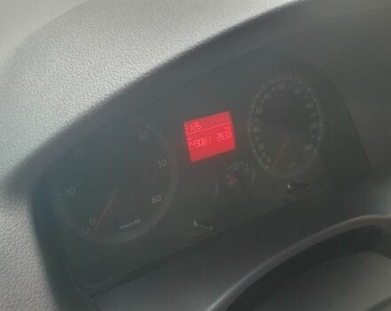 Белый Фольксваген Кадди, объемом двигателя 2 л и пробегом 249 тыс. км за 5000 $, фото 7 на Automoto.ua