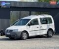 Белый Фольксваген Кадди, объемом двигателя 2 л и пробегом 175 тыс. км за 7100 $, фото 1 на Automoto.ua
