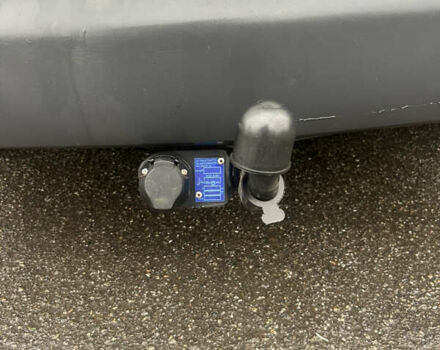 Белый Фольксваген Кадди, объемом двигателя 1.6 л и пробегом 155 тыс. км за 7500 $, фото 12 на Automoto.ua