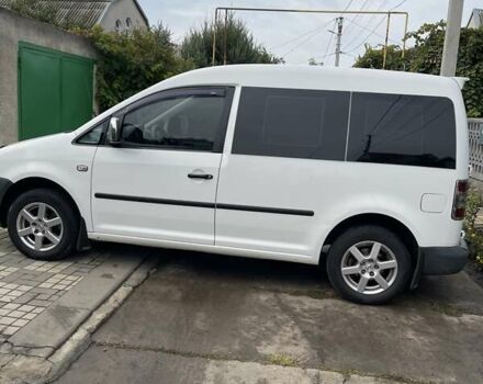 Белый Фольксваген Кадди, объемом двигателя 1.9 л и пробегом 300 тыс. км за 6300 $, фото 1 на Automoto.ua