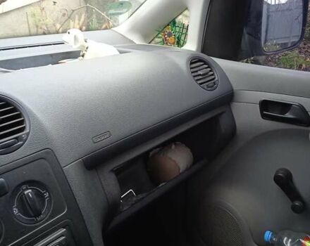 Білий Фольксваген Кадді, об'ємом двигуна 1.9 л та пробігом 195 тис. км за 7200 $, фото 14 на Automoto.ua