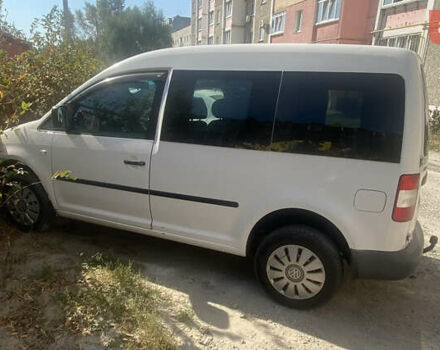 Белый Фольксваген Кадди, объемом двигателя 2 л и пробегом 263 тыс. км за 5500 $, фото 4 на Automoto.ua