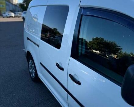 Белый Фольксваген Кадди, объемом двигателя 1.9 л и пробегом 270 тыс. км за 8000 $, фото 12 на Automoto.ua