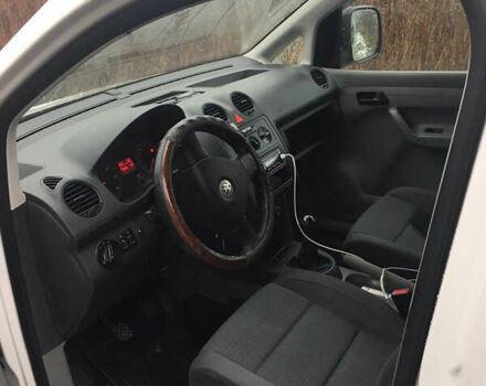 Білий Фольксваген Кадді, об'ємом двигуна 1.96 л та пробігом 300 тис. км за 6500 $, фото 11 на Automoto.ua