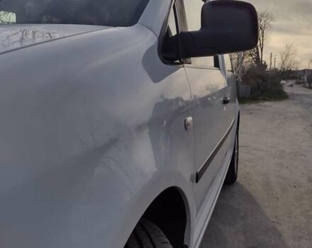 Белый Фольксваген Кадди, объемом двигателя 1.4 л и пробегом 294 тыс. км за 5400 $, фото 10 на Automoto.ua