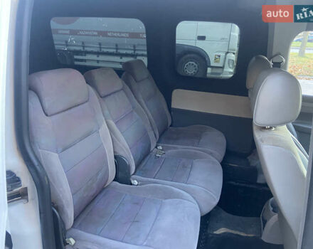 Белый Фольксваген Кадди, объемом двигателя 1.9 л и пробегом 360 тыс. км за 6300 $, фото 20 на Automoto.ua