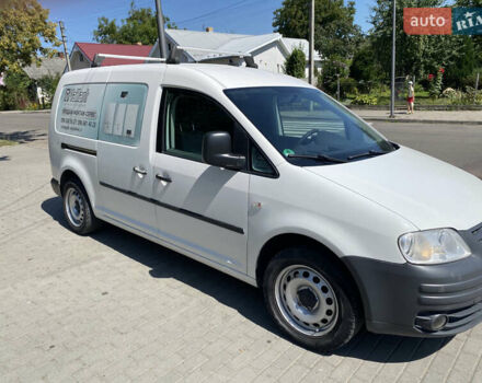 Белый Фольксваген Кадди, объемом двигателя 2 л и пробегом 400 тыс. км за 7200 $, фото 1 на Automoto.ua