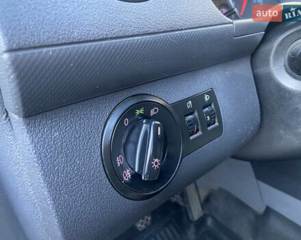 Белый Фольксваген Кадди, объемом двигателя 1.9 л и пробегом 360 тыс. км за 6300 $, фото 13 на Automoto.ua