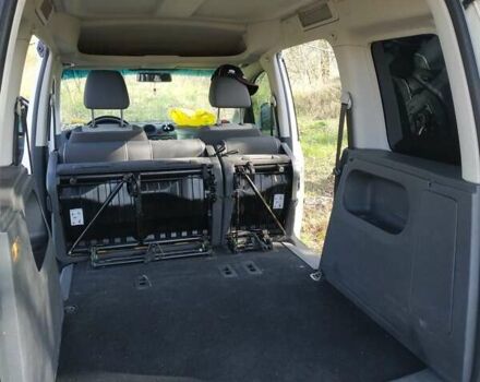 Белый Фольксваген Кадди, объемом двигателя 2 л и пробегом 245 тыс. км за 8200 $, фото 82 на Automoto.ua