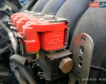 Белый Фольксваген Кадди, объемом двигателя 2 л и пробегом 245 тыс. км за 8200 $, фото 126 на Automoto.ua