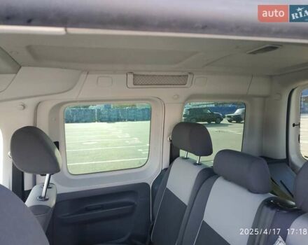 Белый Фольксваген Кадди, объемом двигателя 2 л и пробегом 245 тыс. км за 8200 $, фото 22 на Automoto.ua